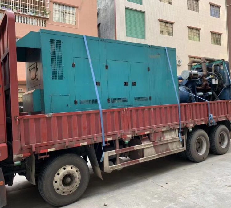德安如何在不同负载率下确保 400KW 柴油发电机组的正常运行？