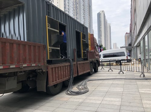 德安低温环境下,柴油发电机组电池充满电的具体时间受哪些因素影响?